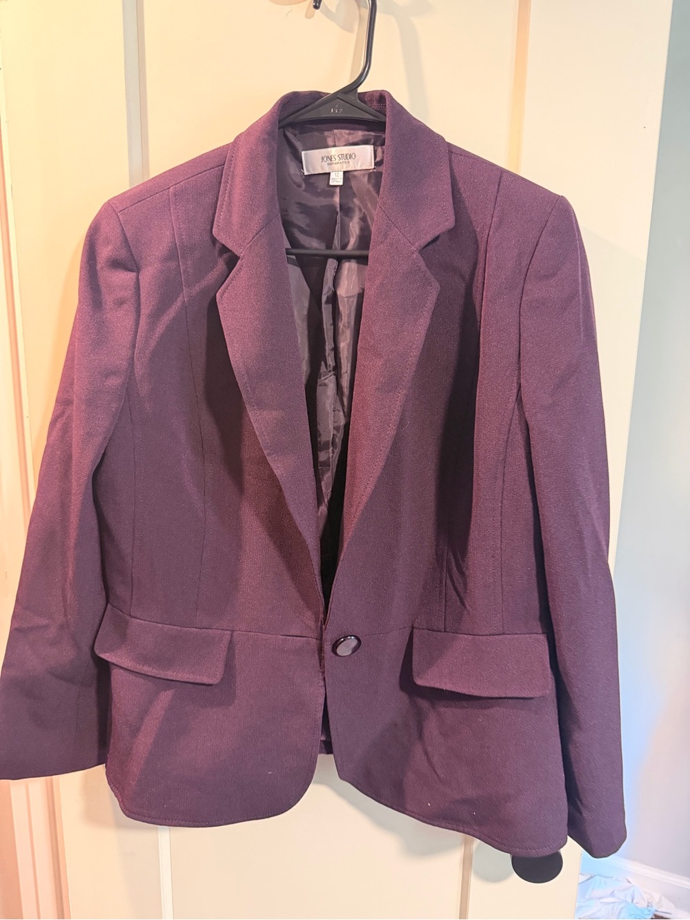 Jones Studio Plum Women's Blazer Jacket